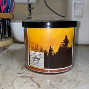 Bath and Body Works Pumpkin Clove 3 Wick Candle